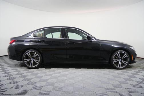 2024 BMW 330 330i