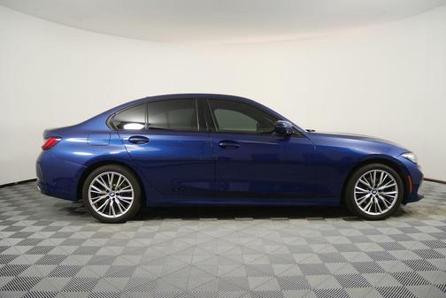 2023 BMW 330 330i