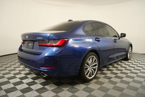 2023 BMW 330 330i