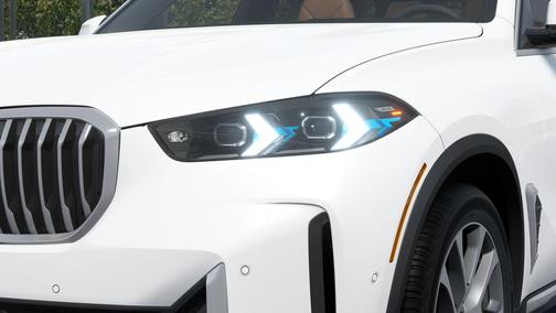 Mineral White Metallic 2026 BMW X5 sDrive40i