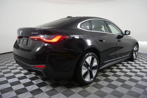 Jet Black 2026 BMW i4 Gran Coupe eDrive40