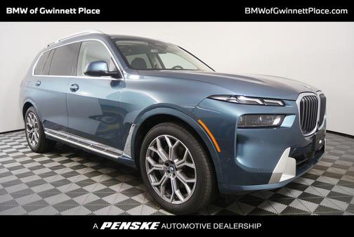 2025 BMW X7 xDrive40i