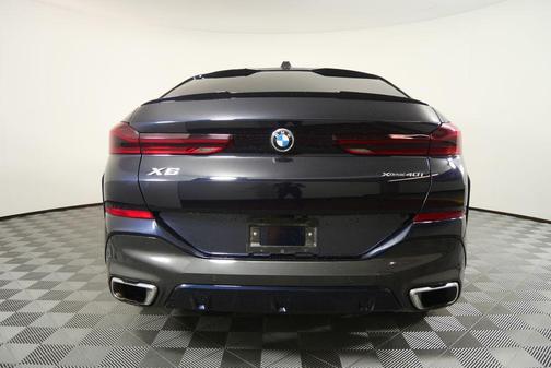 2024 BMW X6 xDrive40i
