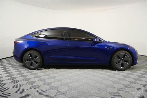 2022 Tesla Model 3 Standard Range