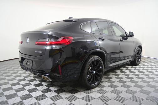 Black Sapphire Metallic 2024 BMW X4 xDrive30i
