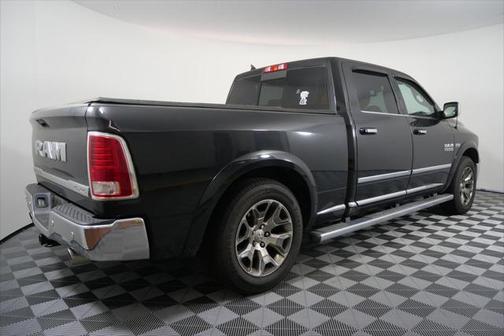 2017 RAM 1500 Limited Crew Cab 4x4 6'4' Box