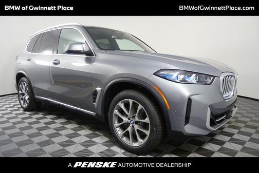 Skyscraper Grey Metallic 2026 BMW X5 xDrive40i