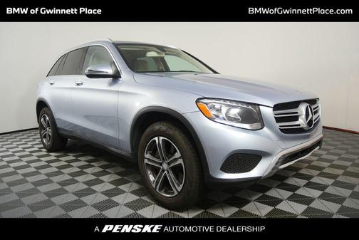Diamond Silver Metallic 2017 Mercedes-Benz GLC 300 4MATIC