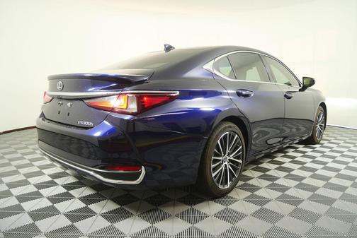 Nightfall Mica 2025 Lexus ES 300h Base