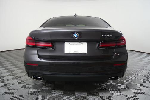Dark Graphite Metallic 2023 BMW 530 i