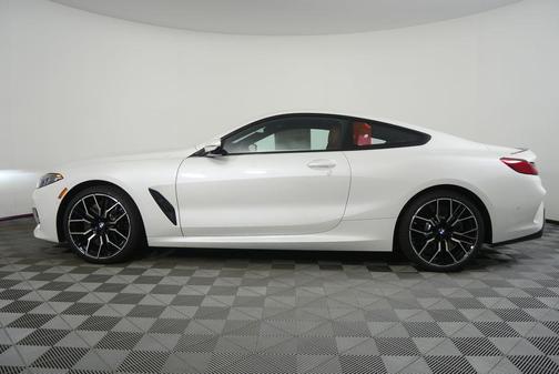 Mineral White Metallic 2026 BMW 840 i