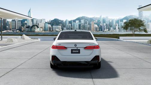 Mineral White Metallic 2027 BMW 540 i xDrive