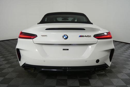 2026 BMW Z4 M40i