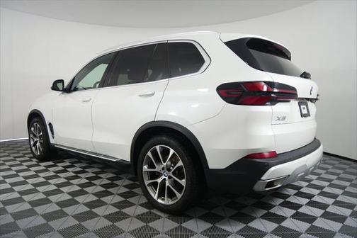 2025 BMW X5 sDrive40i
