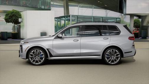 2026 BMW X7 M60i