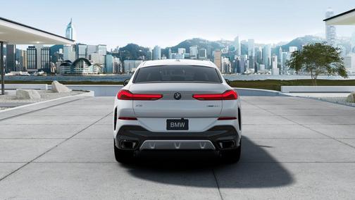 Mineral White Metallic 2027 BMW X6 xDrive40i