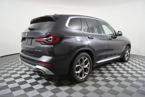 Dark Graphite Metallic 2024 BMW X3 xDrive30i