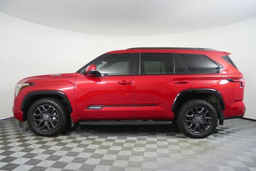 2023 Toyota Sequoia SR5