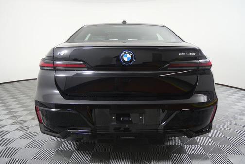 2026 BMW i7 eDrive50