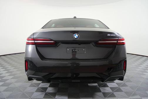 2026 BMW 530 i