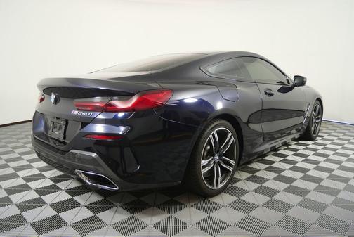 Carbon Black Metallic 2022 BMW 840 i