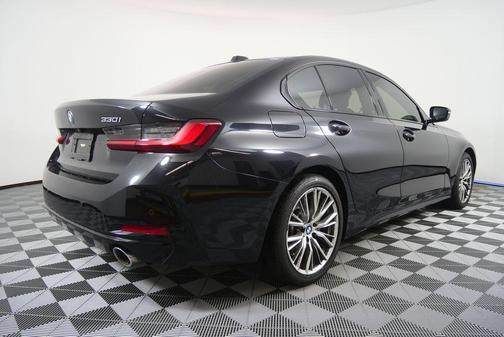 2023 BMW 330 330i