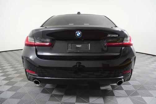 2023 BMW 330 330i