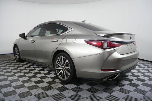 2019 Lexus ES 350 Luxury