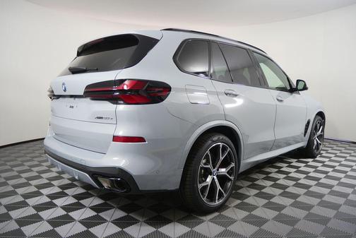 Brooklyn Grey Metallic 2026 BMW X5 PHEV xDrive50e