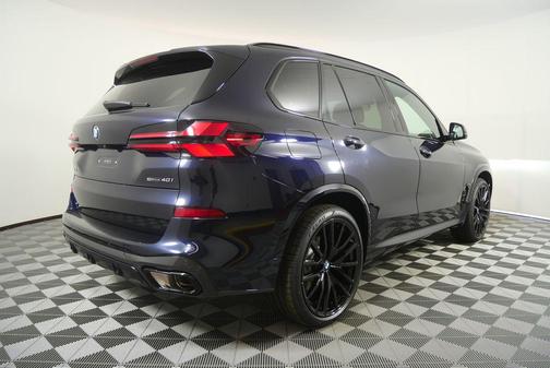 Carbon Black Metallic 2026 BMW X5 sDrive40i