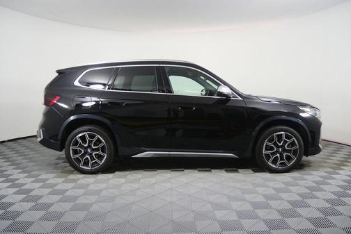 Jet Black 2024 BMW X1 xDrive28i