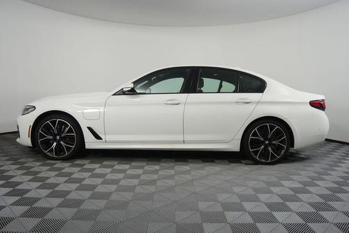 2021 BMW 530e Base