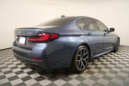 2023 BMW 530 i