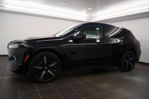 2025 BMW iX xDrive50