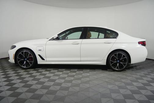 2023 BMW 530e Base