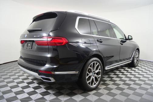 2022 BMW X7 xDrive40i