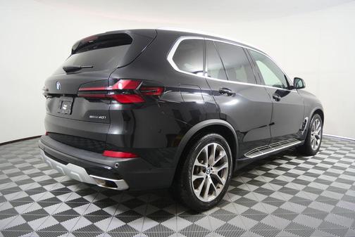 Black Sapphire Metallic 2024 BMW X5 sDrive40i