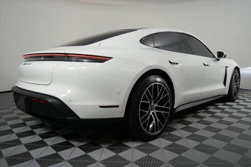 2020 Porsche Taycan 4S