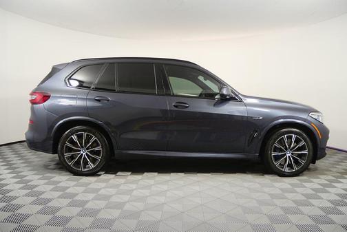 2022 BMW X5 PHEV xDrive45e