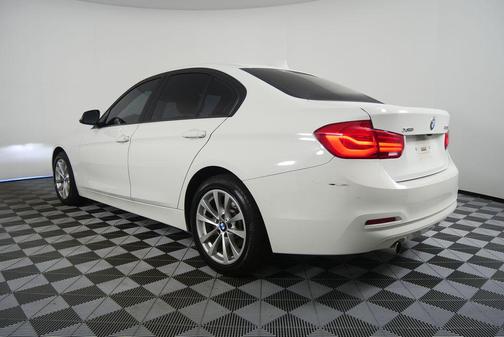 2018 BMW 320 i