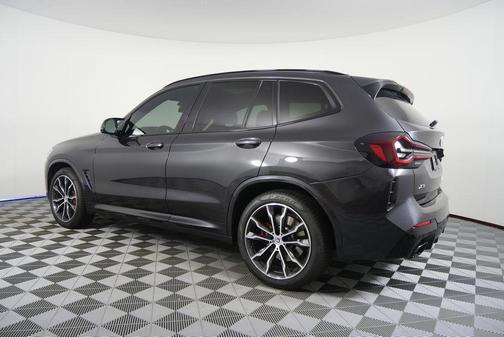 2023 BMW X3 M40i