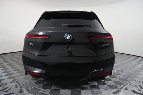2026 BMW iX xDrive45