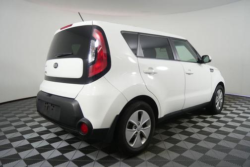 Clear White 2015 Kia Soul Base
