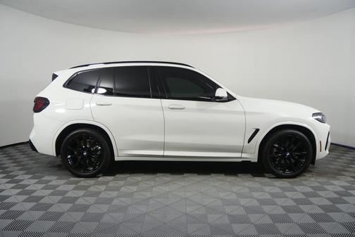2023 BMW X3 sDrive30i