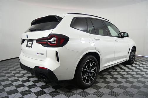 2024 BMW X3 M40i