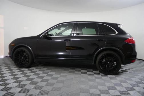 2014 Porsche Cayenne Base
