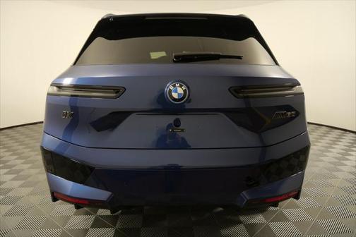 2025 BMW iX M60