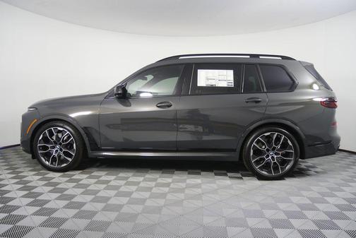 2026 BMW X7 M60i