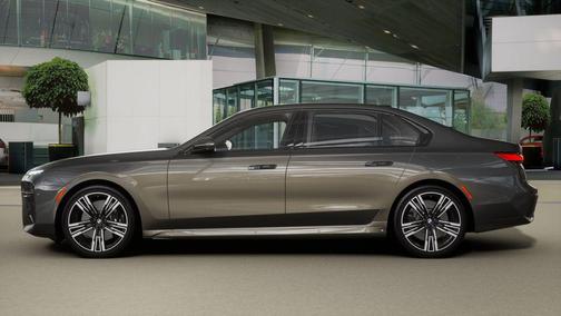 2026 BMW 760 xDrive