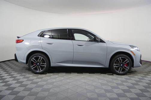 Brooklyn Grey Metallic 2026 BMW X2 xDrive28i